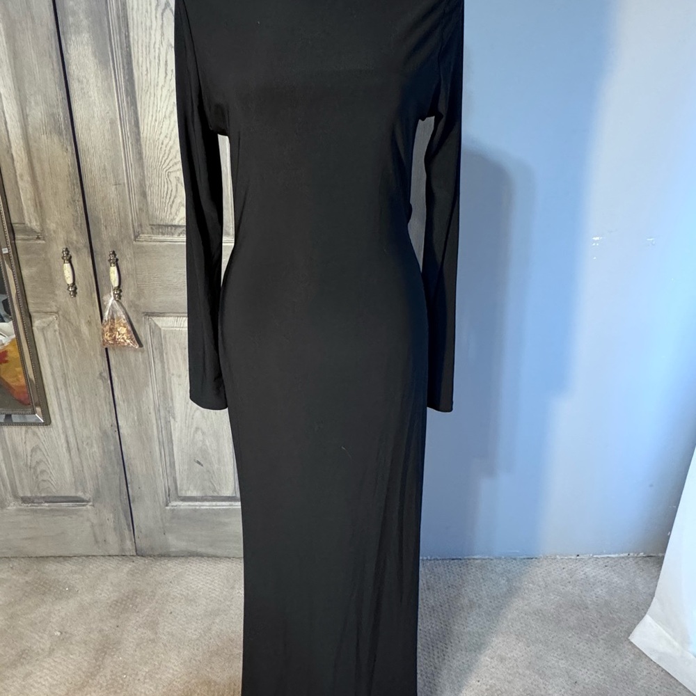 VENUS Black Sheath Cocktail Dress with Bateau Neckline